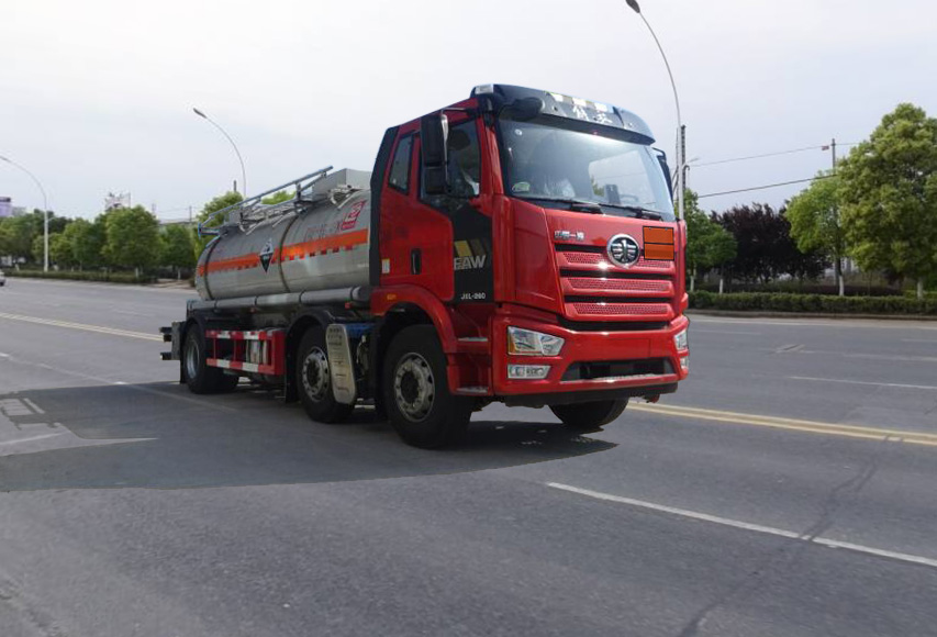 解放14.8方腐蚀性物品罐式运输车