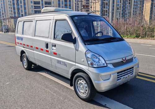 柳汽2轴冷藏车