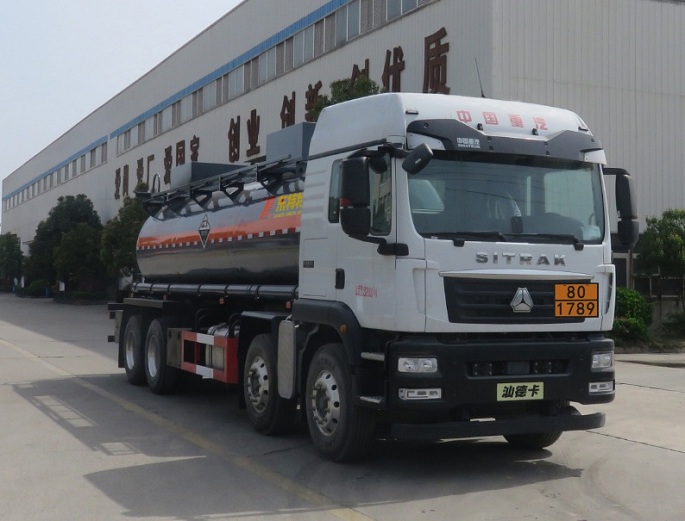 重汽16.5方腐蚀性物品罐式运输车