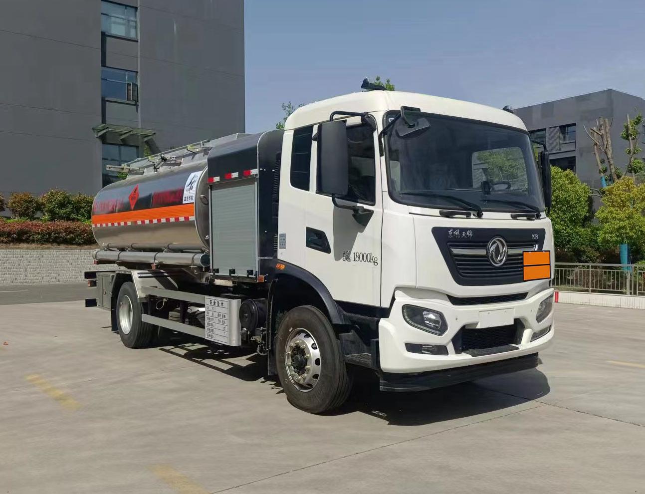 东风13.5方飞机加油车