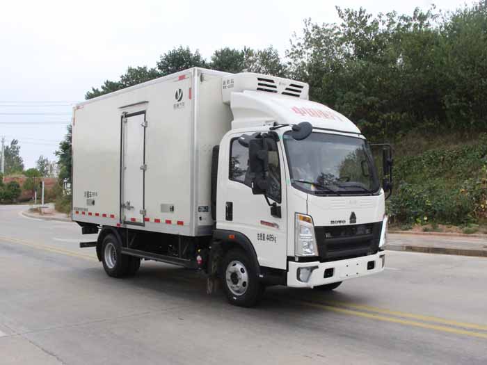 重汽2轴冷藏车