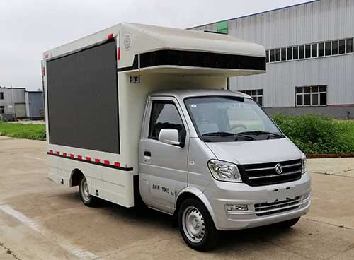 2轴宣传车