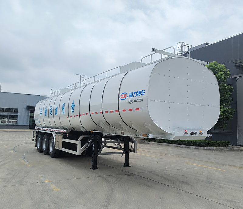 41.73方食用油运输半挂车