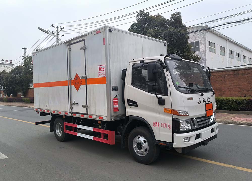 江淮2轴爆破器材运输车