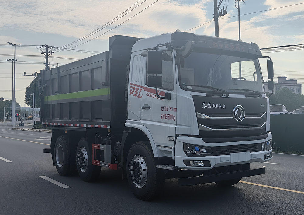 3轴污泥自卸车