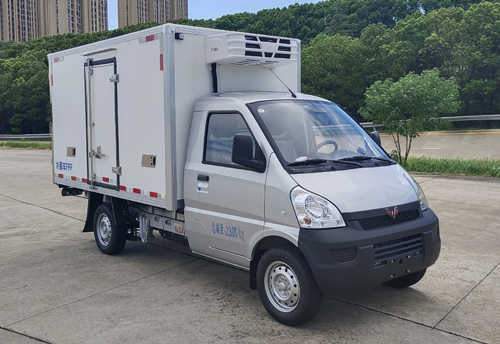 柳汽2轴冷藏车