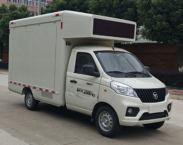 福田2轴售货车