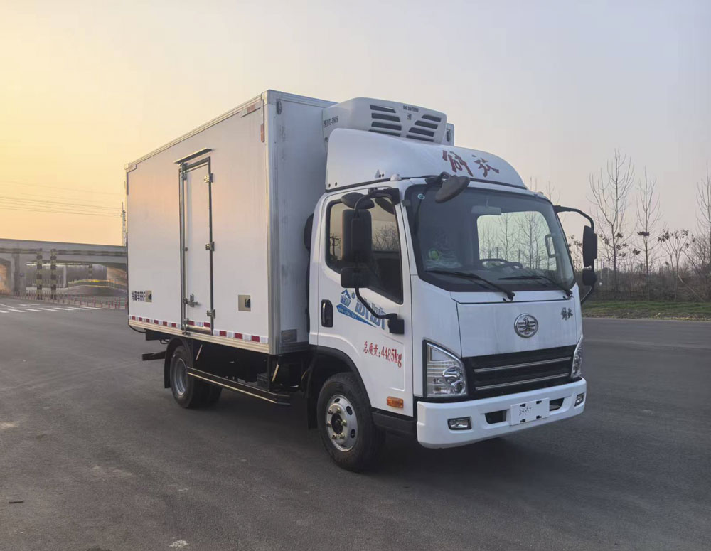 解放2轴冷藏车