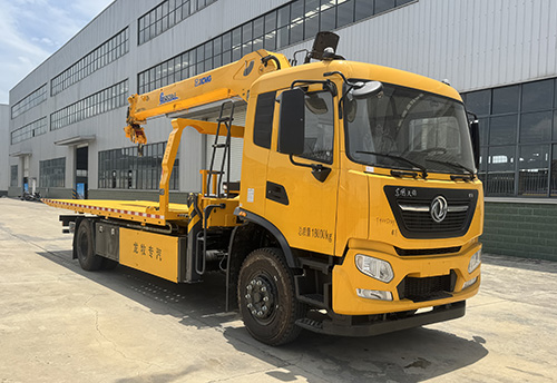 东风2轴清障车