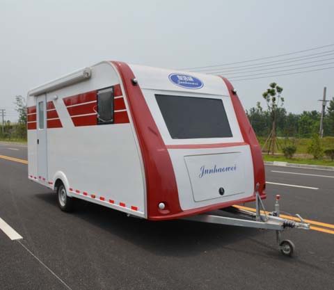 1轴旅居挂车