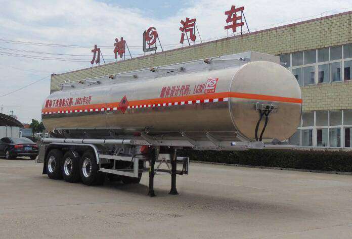34.9方易燃液体罐式运输半挂车