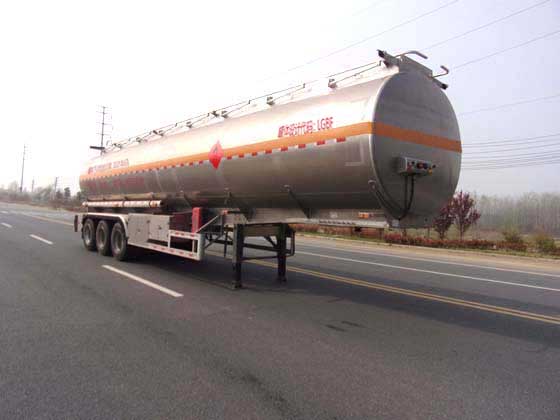 43.3方易燃液体罐式运输半挂车