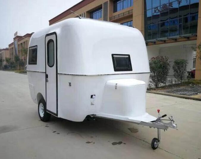 1轴旅居挂车