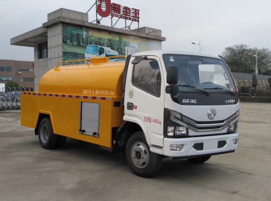 东风1.56方清洗吸污车