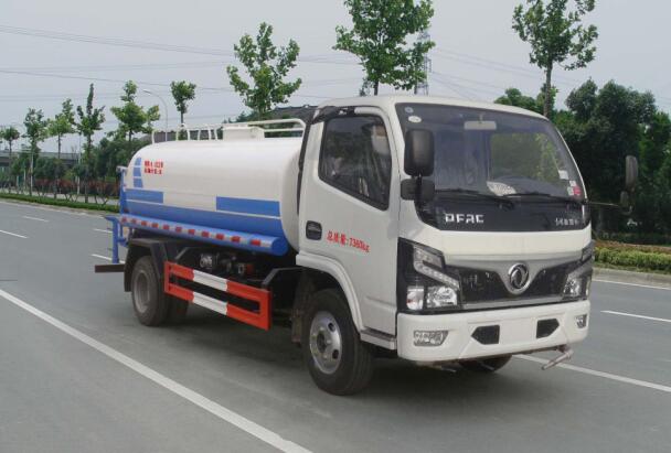 东风4.1方洒水车