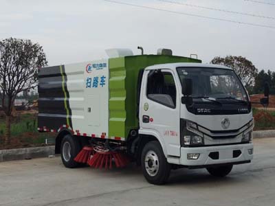 东风2轴扫路车