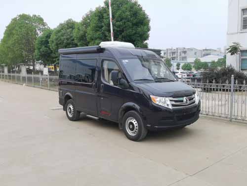 东风2轴旅居车