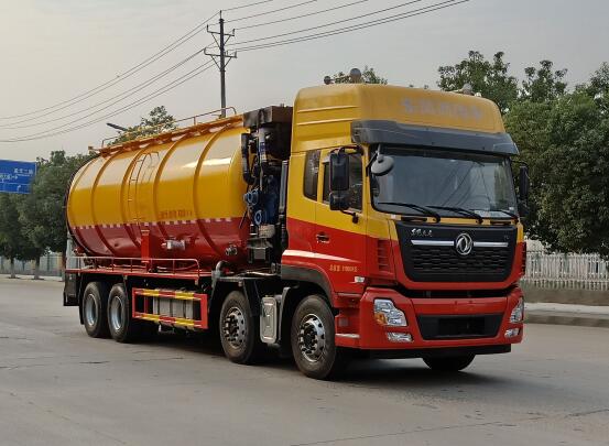 东风14.17方清洗吸污车