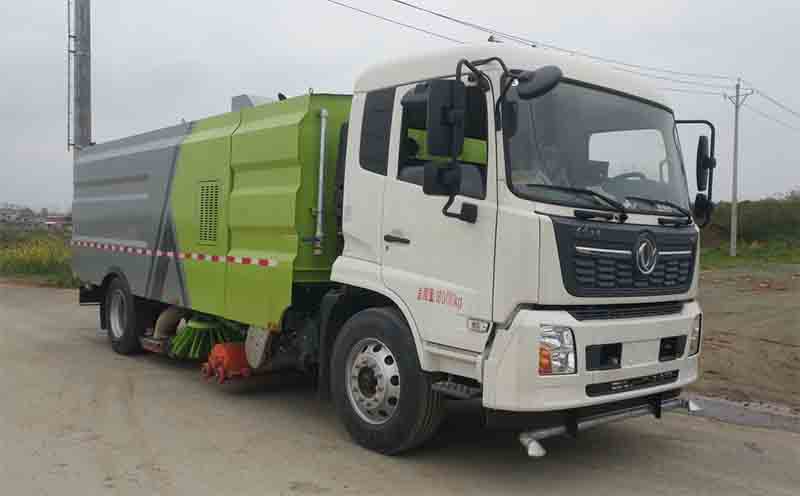 东风2轴吸尘车