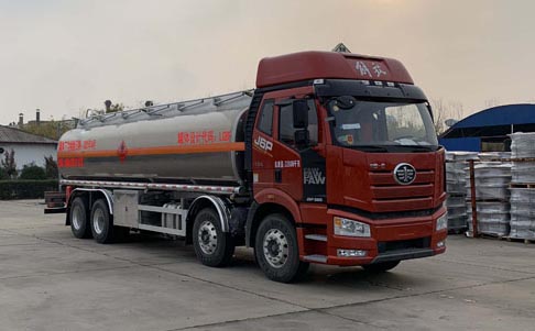 解放27.2方易燃液体罐式运输车