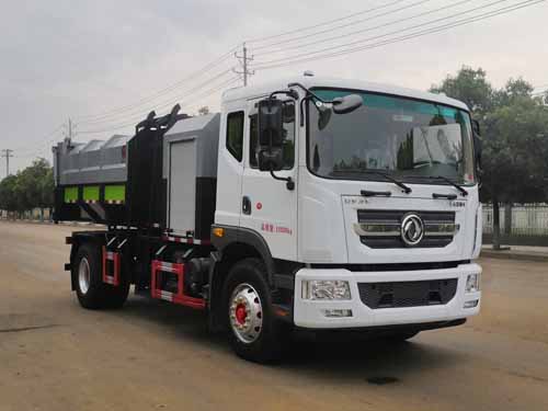 东风2轴污泥自卸车