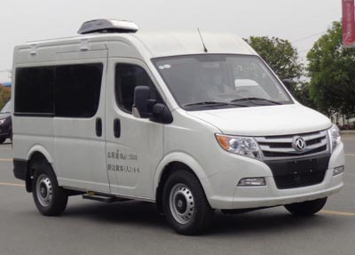 东风2轴旅居车