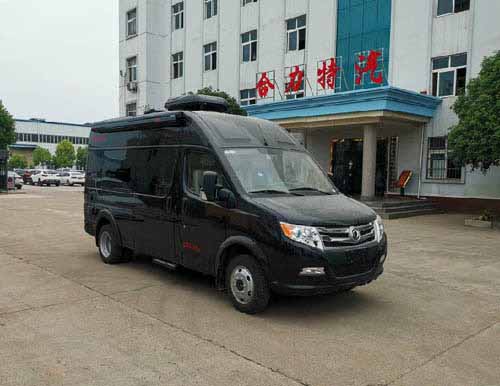 东风2轴旅居车