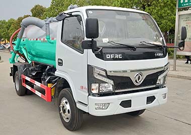 东风1.95方吸污车