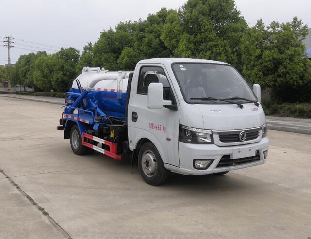 东风1.96方吸污车