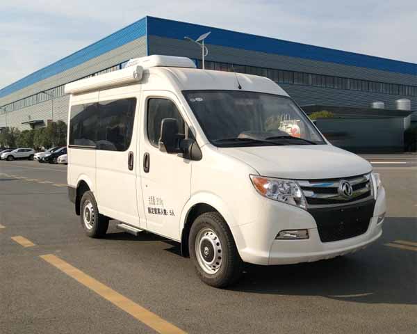 东风2轴旅居车