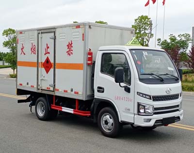 2轴易燃液体厢式运输车