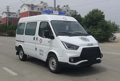 江铃2轴救护车