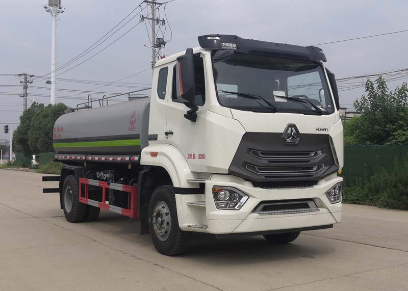 重汽11.34方洒水车