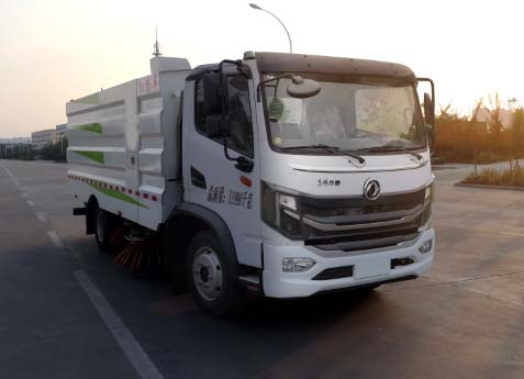 东风2轴扫路车