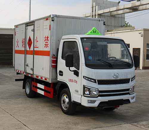 2轴易燃液体厢式运输车