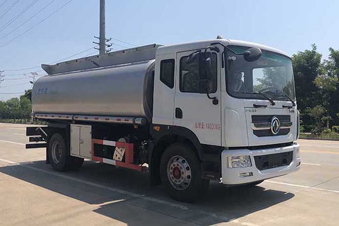 东风15.8方供液车