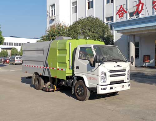 江铃2轴吸尘车