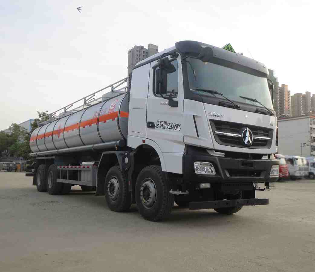 21.4方易燃液体罐式运输车