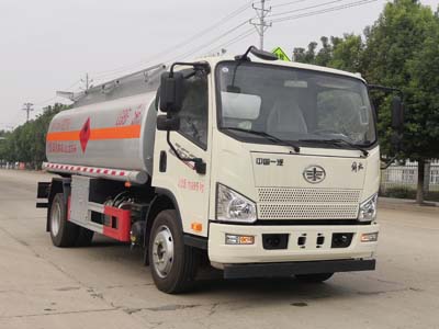 解放8.38方加油车