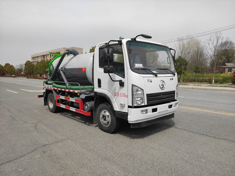 陕汽4.2方吸污车