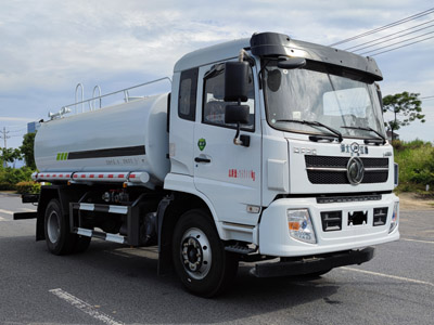 东风10.1方洒水车