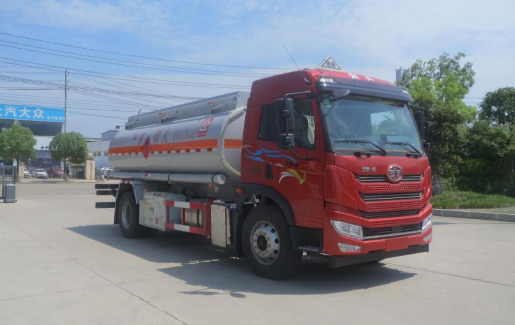 解放12.6方加油车