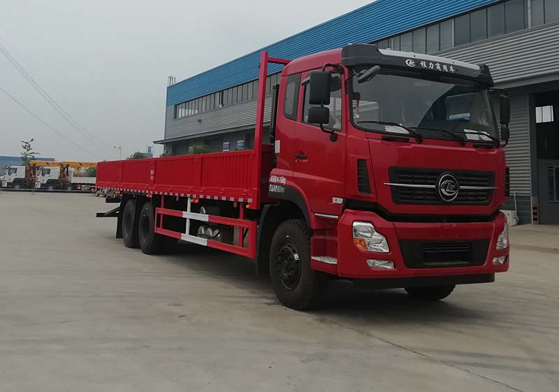 3轴载货汽车