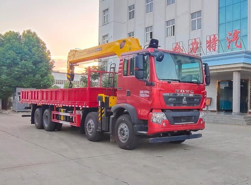 重汽4轴随车起重运输车