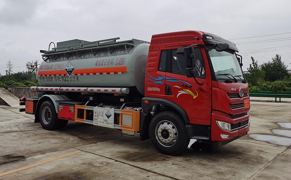 解放10.2方腐蚀性物品罐式运输车