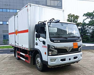东风2轴爆破器材运输车
