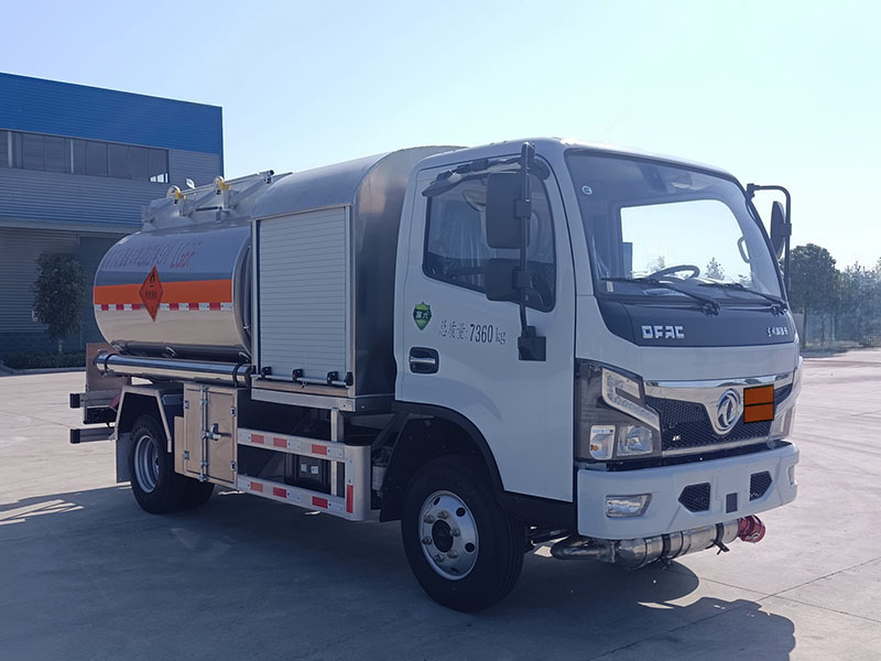 东风4.85方飞机加油车