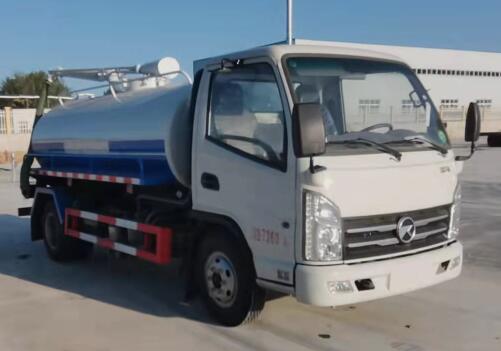 凯马4.47方吸粪车