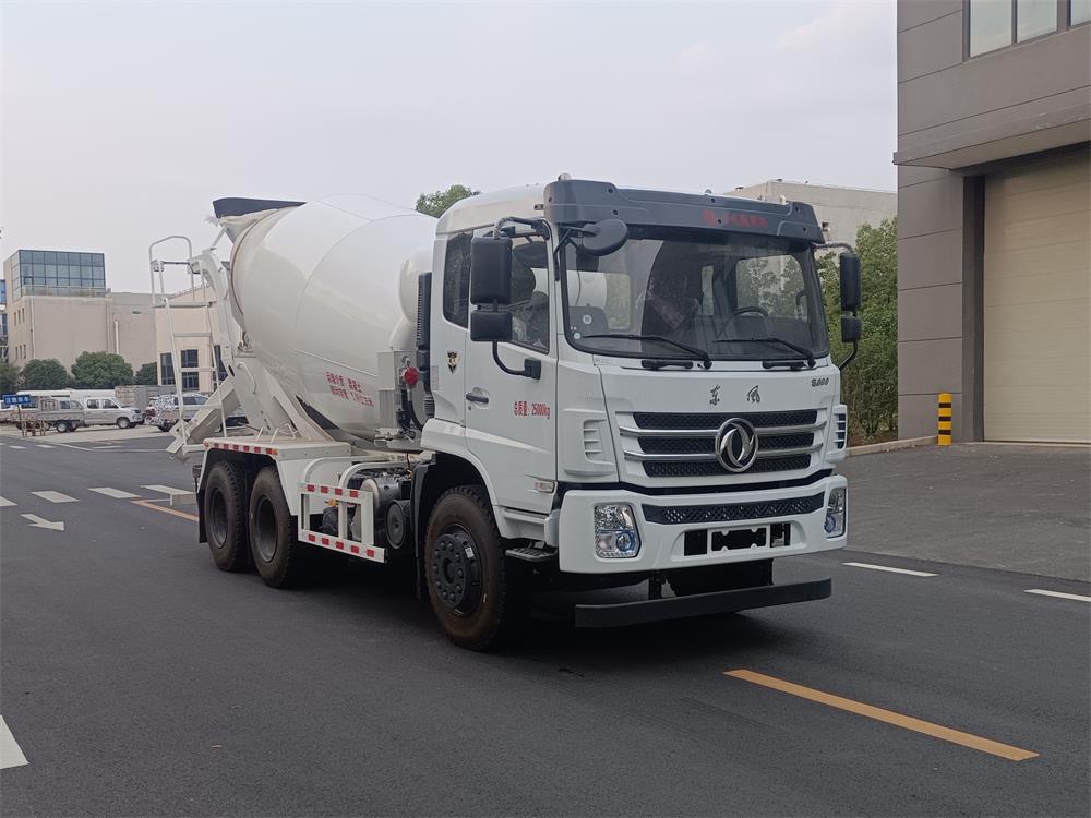 东风5.99方混凝土搅拌运输车