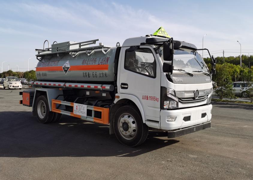 6.6方腐蚀性物品罐式运输车
